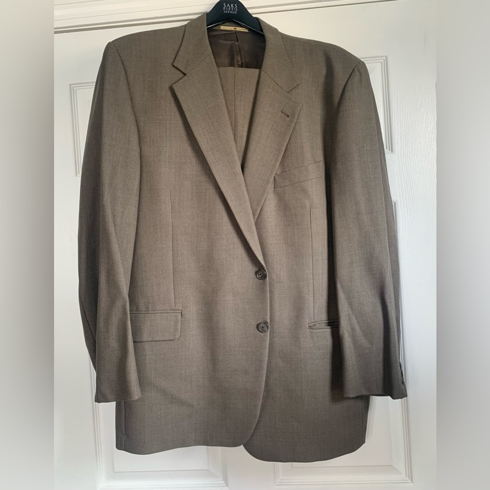 Joseph Abboud for Saks Fifth Avenue Men’s Suit 46R 100% Wool Taupe Gray